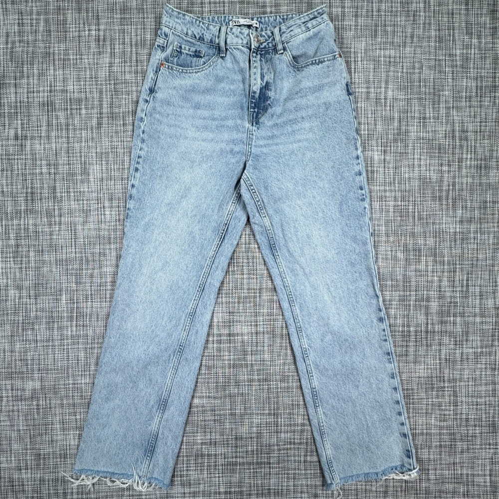 Zara Womens 6 Jeans High Rise Straight Leg Light Wash Raw Hem 100% Cotton Blue